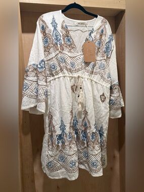 Original USA Cream Lightweight Dress with Subtle Sheen 100% Viscose New S/M